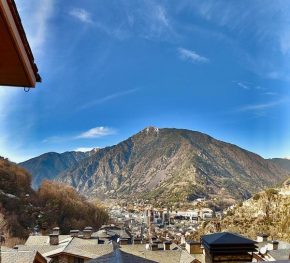 ��tico duplex alto Standing en Escaldes PL861 HUT-6508 Andorra La Vella